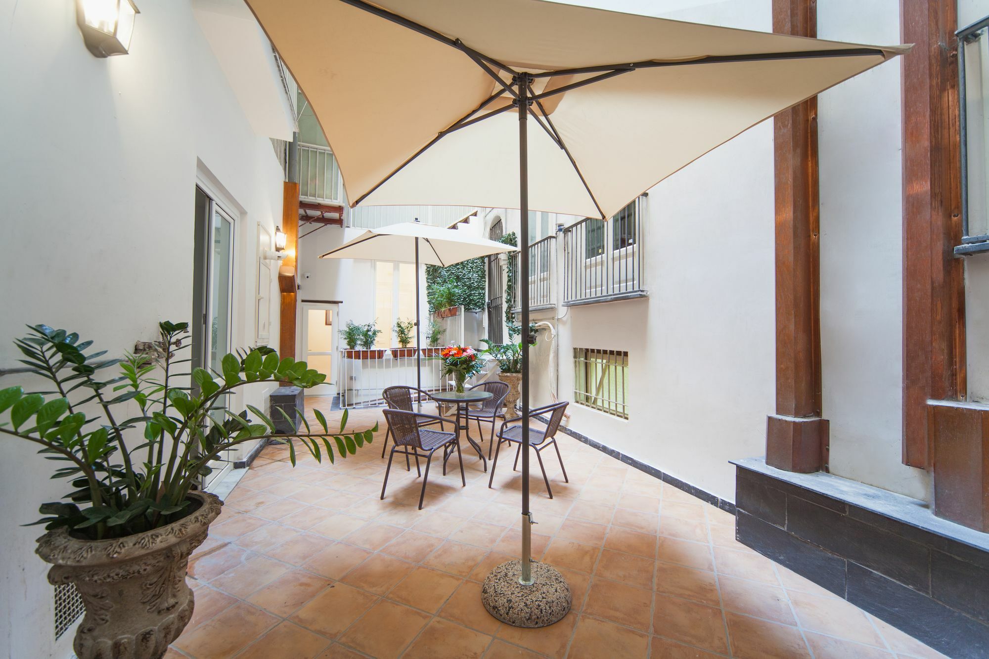 Palazzo Marigliano - Rooms & Suites نابولي المظهر الخارجي الصورة